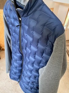 lot 226 image: Mens Adidas Light Weight Zip Up Jacket (2XL)