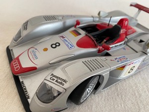 lot 233 image: Maisto- Audi R8 Le Mans- Sieger 2000 118 Scale Collector Car