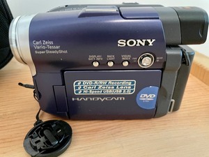 lot 275 image: Sony Digital Versatile Disk Camcorder