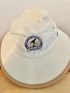 lot 290 image: Lot of 4 Sun Hats