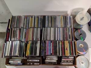 lot 204 image: Huge Lot of CDs and Cassettes