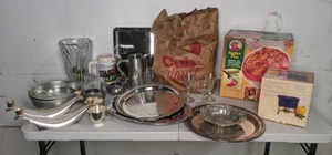 lot 123 image: Variety of Kitchen & Servingware