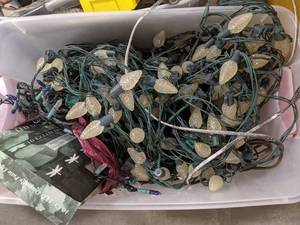 lot 255 image: Box of Holiday and Patio Lights