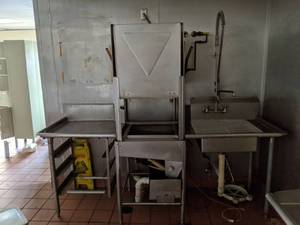 lot 325 image: Stainless Steel Commercial Dishwashing Equipment