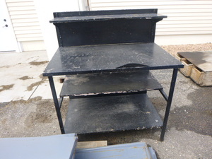 lot 134 image: Work Bench