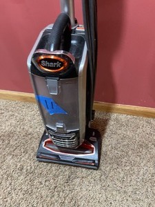 lot 11 image: Shark DuoClean Lift-Away Upright Vacuum