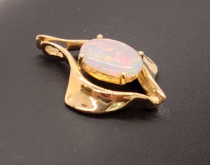 14K Gold and Opal Pendant