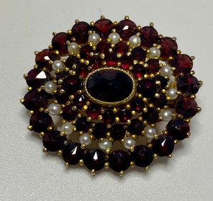 Four Lovely Brooches including a Jade Brooch