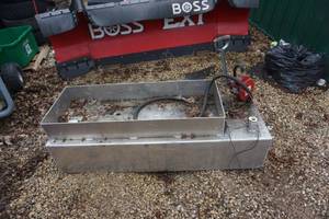 lot 14 image: 60 Gallon Truck Bed Fuel Tank With Transfer Pump