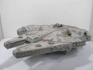 lot 17 image: HUGE Star Wars Millennium Falcon - Legacy Collection