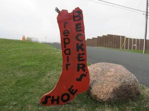 lot 51 image: LARGE Old Vintage Beckers ShoeBoot Repair Trade Sign