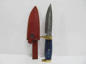 lot 153 image: Excellent Custom Made Fixed Blade Knife wDamascus Steel Blade & Brass & Inlaid Wood Handle