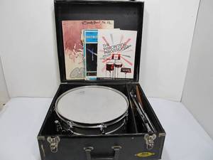 lot 193 image: Ludwig Snare Drum wStand & Travel Case