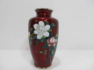 lot 249 image: Very Nice Signed Japanese Sato Enameled Cloisonne Vase