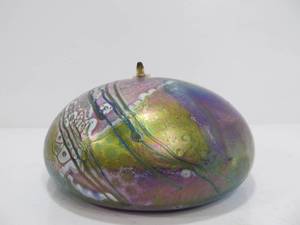 lot 250 image: Lovely Signed hand Blown Art Glass Sculptural Oil Lamp