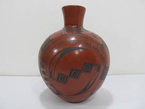 lot 288 image: Large Signed Cesar Bugarini Southwestern Pottery Vase