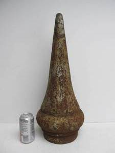 lot 134 image: Large Heavy Antique Cast Iron Railroad Signal Finial Topper