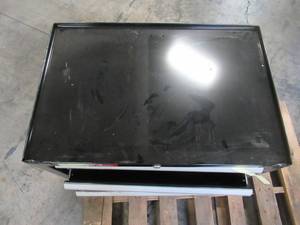 lot 307 image: Husky 26 in. W 4-Drawer Rolling Cabinet Tool Box Chest in Gloss Black HKST98066BK