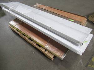 lot 118 image: WHOLESALE MIXED PALLET OF MISCELANEOUS MIXED LAMINATE AND WOOD FLOORING
