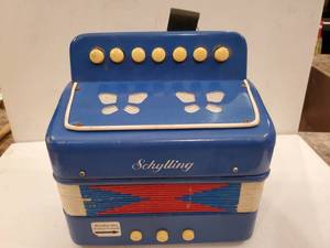 lot 42 image: SCHYLLING LITTLE Blue ACCORDION MUSICAL INSTRUMENT FOR KIDS
