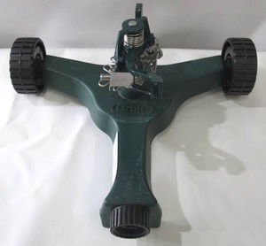 lot 586 image: Orbit Lawn Garden Sprinkler with Plastic Wheel Base