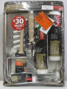 lot 596 image: 8-Piece professional Painting Set - Brush, Rollers, Tray, Etc