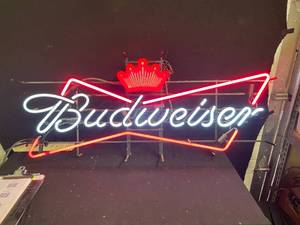 lot 4 image: Budweiser bowtie with crown neon sign