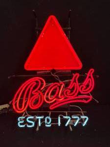 lot 7 image: Bass Ale Established 1777 neon