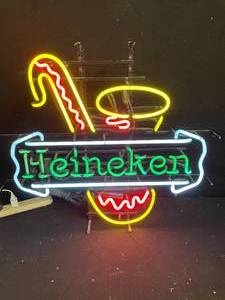 lot 105 image: Heineken neon saxophone
