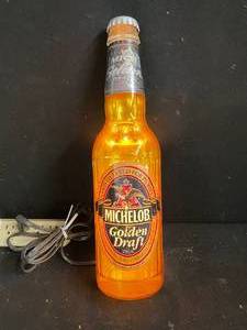 lot 108 image: Michelob Golden Draft MGD wall mounted light up bottle