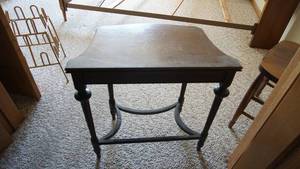 lot 57 image: Vintage Small Table