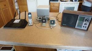 lot 69 image: Misc Electronics