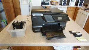 lot 70 image: HP Officejet Pro 8600 Printer