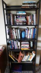 lot 86 image: Large Lot of Books