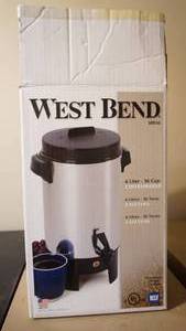 lot 122 image: West Bend 36-Cup Coffee Maker