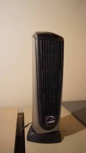 lot 140 image: Lasko Ceramic Air Heater