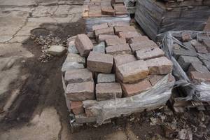 1 - Pallet Reclaimed Wall  Block and Edgers