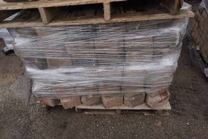 1 - Pallet Reclaimed Red Retaining Wall Block