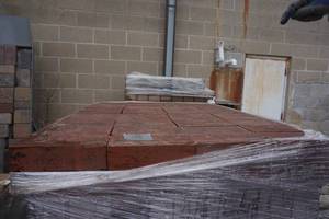 1 - Pallet Belden Clay Pavers