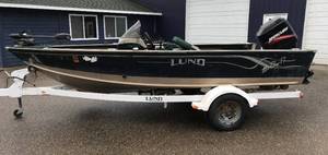 lot 3 image: 1999 Lund Mr. Pike 17 with ShoreLandr Trailer