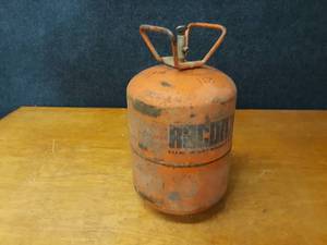 19# Tank of R11 Refrigerant