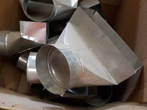 Lot of (10) Galvanized 5 Round x 4 x 10 Floor Angle Boots