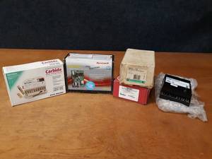 Lot of HVAC Parts - Part No. 50E47-843, S9200U, 50E47-170, 780-502 & 1016-411
