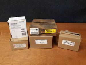 Lot of HVAC Parts - Part No. VR8215S1248T, 56J22, S1-43101972100, 94W83 & 30W33