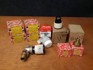 Lot of Danfoss Thermostatic Valve Mounted Sensors and More