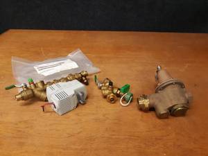 Siemens Valve Assembly Part No. SFA71U & Watts Brass Pressure Regulator Part No. 5MB