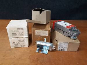 Lot of Valves, Honeywell Actuator and Flow Switch