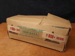 Atco 7 x 25 Flexible Duct w Silver Jacket - R4.2