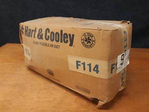 Hart & Cooley 9 x 25 Flexible Duct w Polyethylene Jacket