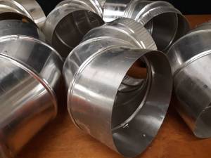 lot 1793 image: Lot of (6) 8 Aluminum Duct 90° Elbows